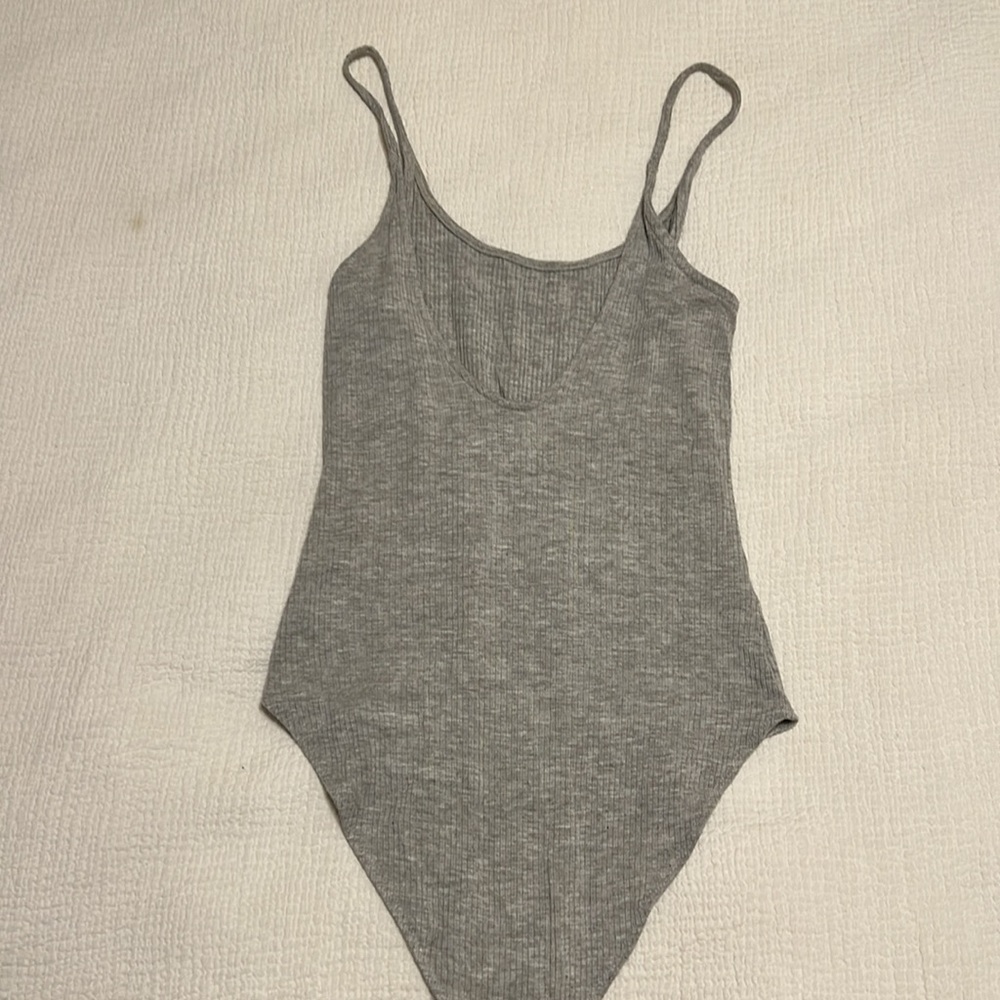 Light grey ribbed body suit - Picture 2 of 3